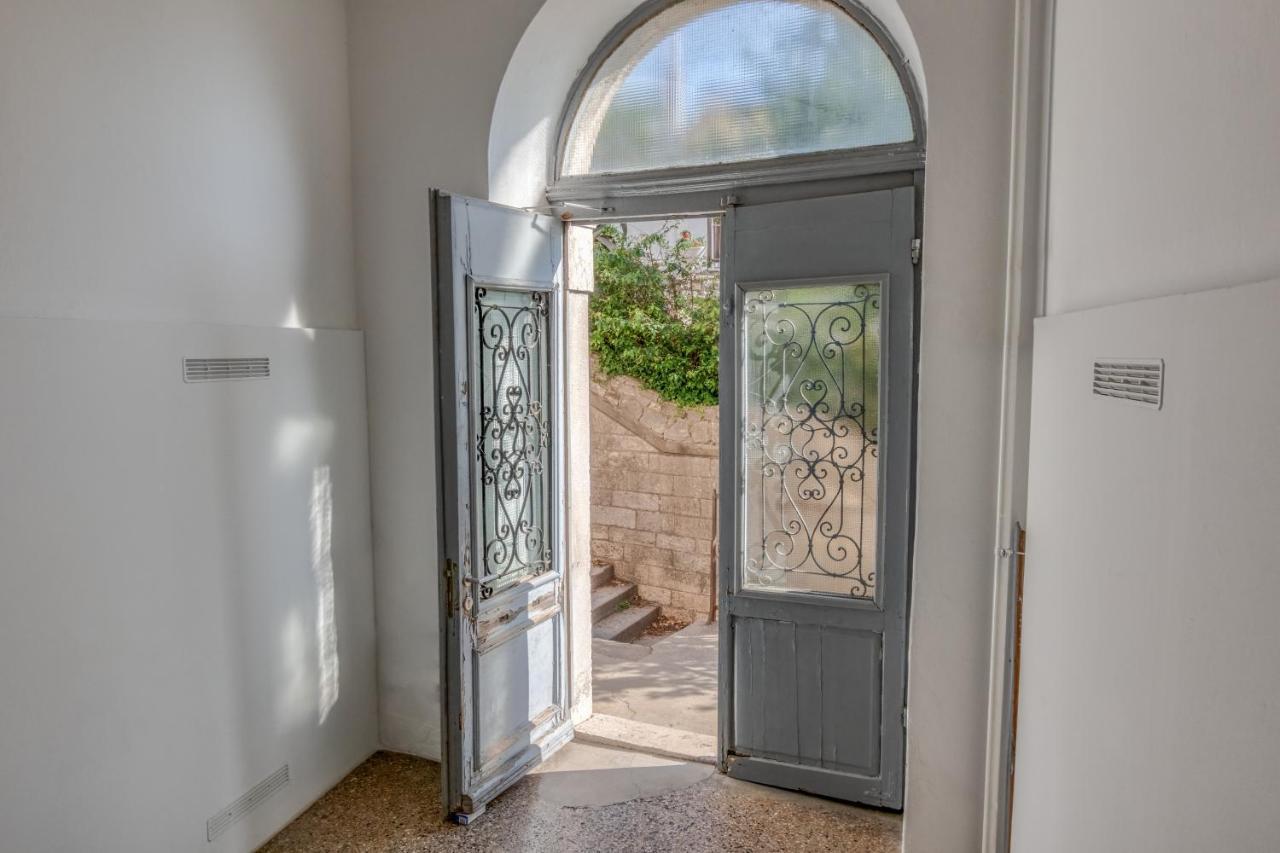 Ljube Apartma Pula